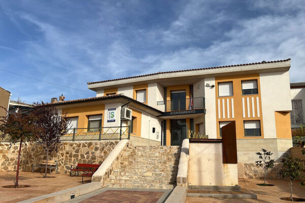 ayuntamiento-2-albaladejodelcuende