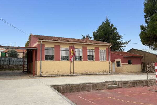 escuelas-1-albaladejodelcuende